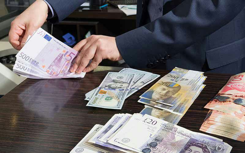️سپرده‌گیری ارزی در برخی بانک‌ها متوقف شد