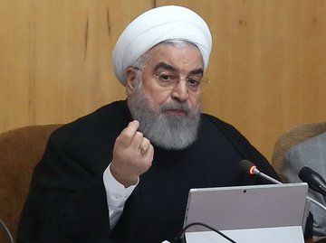 روحانی:سه راه بیشتر نداشتیم