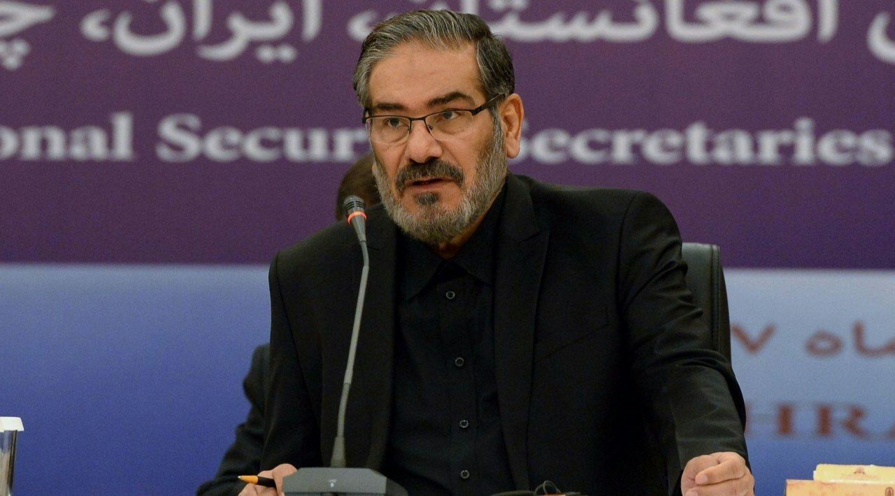 ️شمخانی: پاسخ ایران به ترور سردار سلیمانی حتما نظامی است، اما فقط به اقدامات نظامی محدود نمی‌شود. /فارس