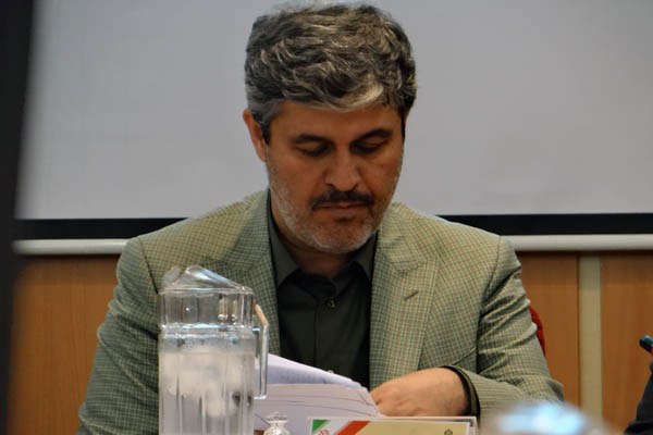 قرارگاه مبارزه با مفاسد اقتصادی خواستار رد اعتبارنامه تاجگردون شد.