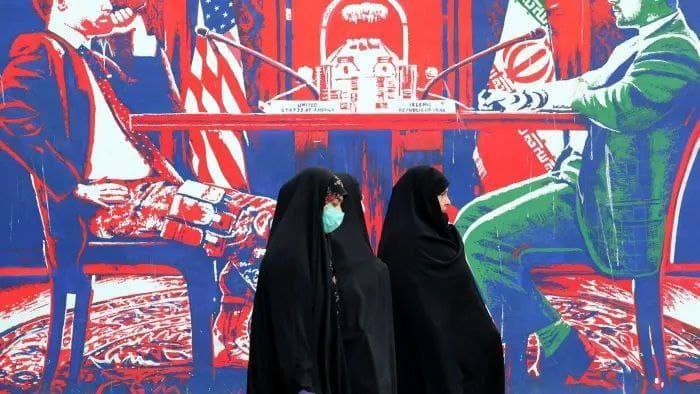 طولانی شدن مذاکرات از احتمال توافق می‌کاهد؟/شرط و شروط دولت رئیسی برای مذاکره مستقیم با آمریکا