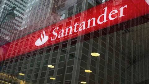 اشتباه ١٧۶ میلیون دلاری بانک سانتاندر در روز کریسمس