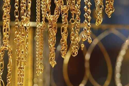 قیمت هر اونس طلا در بازار جهانی  ۵ مهر ۱۴۰۴