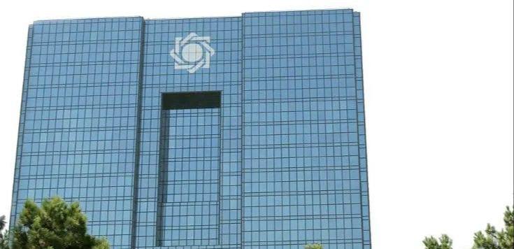 خالی فروشی وزارت نفت و بانک مرکزی/ اثر اختلالات ارزی بیشتر از تحریم‌هاست