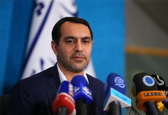 افشاگری وحشتناک از تراستی‌ها/ از سال ۹۶ تا الان به دلار پول گرفتند و به ریال بازمی‌گردانند/ دستگاههای نظارتی و حاکمیت کوتاهی کردند و برخورد مهربانانه داشتند/ رانت خواران بزرگ شدند